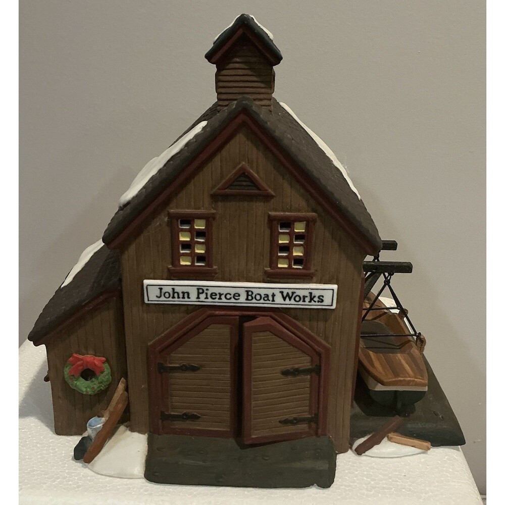 Dept 56 New England Pierce Boat Works Village Retired